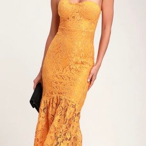 Lulu’s yellow dress